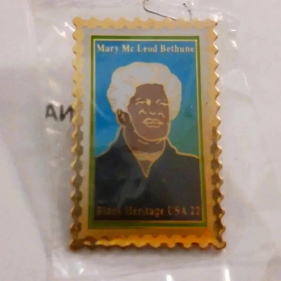 Mary McLeod Bethune Metal Stamp - never used. Pins to anything.  Collectable - Picture 2 of 3